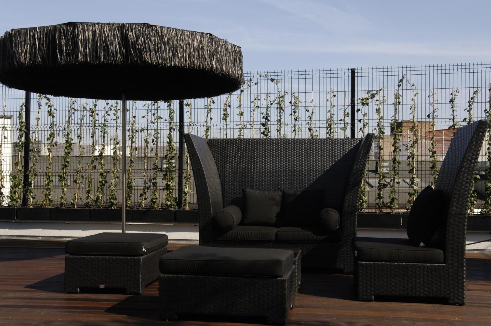 Yooma Urban Lodge Saint-Gilles エクステリア 写真