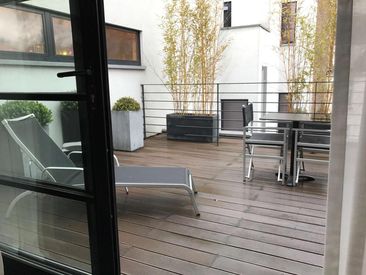 Yooma Urban Lodge Saint-Gilles エクステリア 写真
